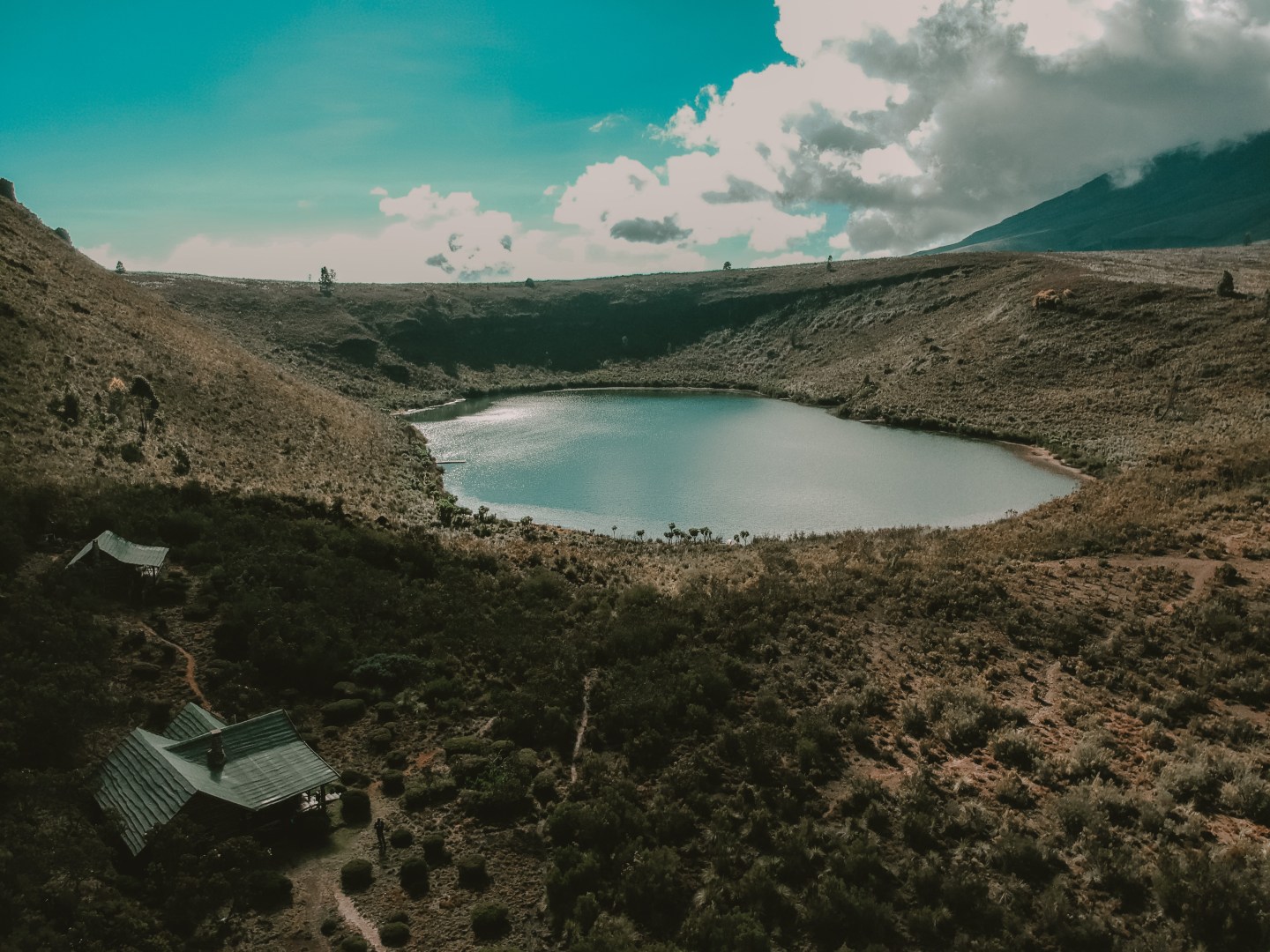 Rutundu Fishing Cabins shoot 1